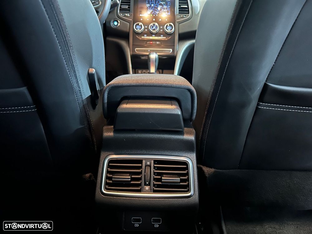 Renault Mégane Sport Tourer 1.6 E-Tech Plug-In Limited - 39