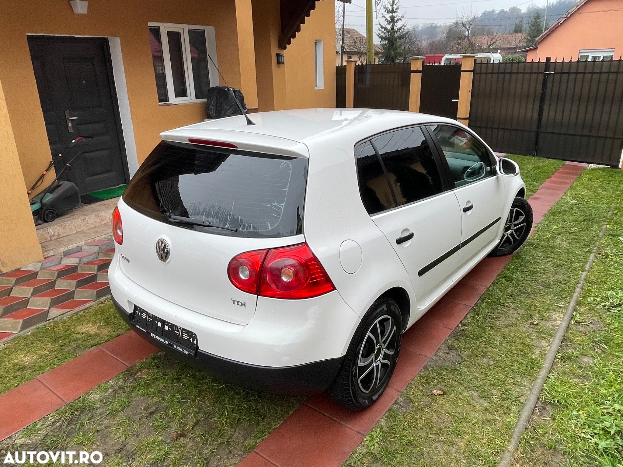 Volkswagen Golf 1.9 TDI Comfortline - 14