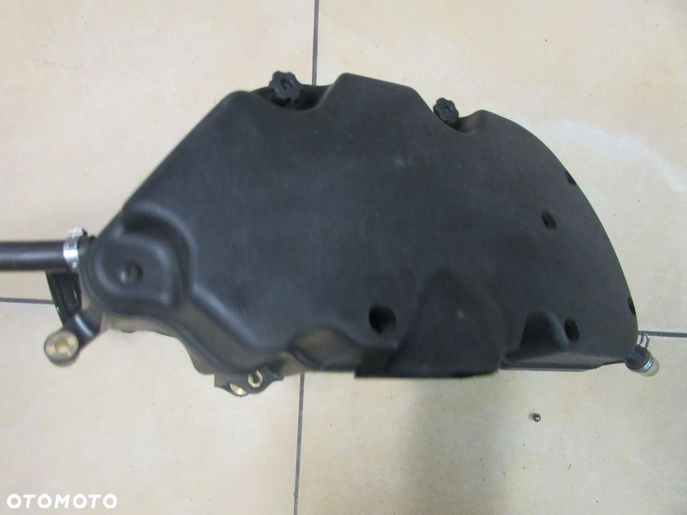 Vespa GTV 300 hpe 2024 puszka filtra airbox - 1