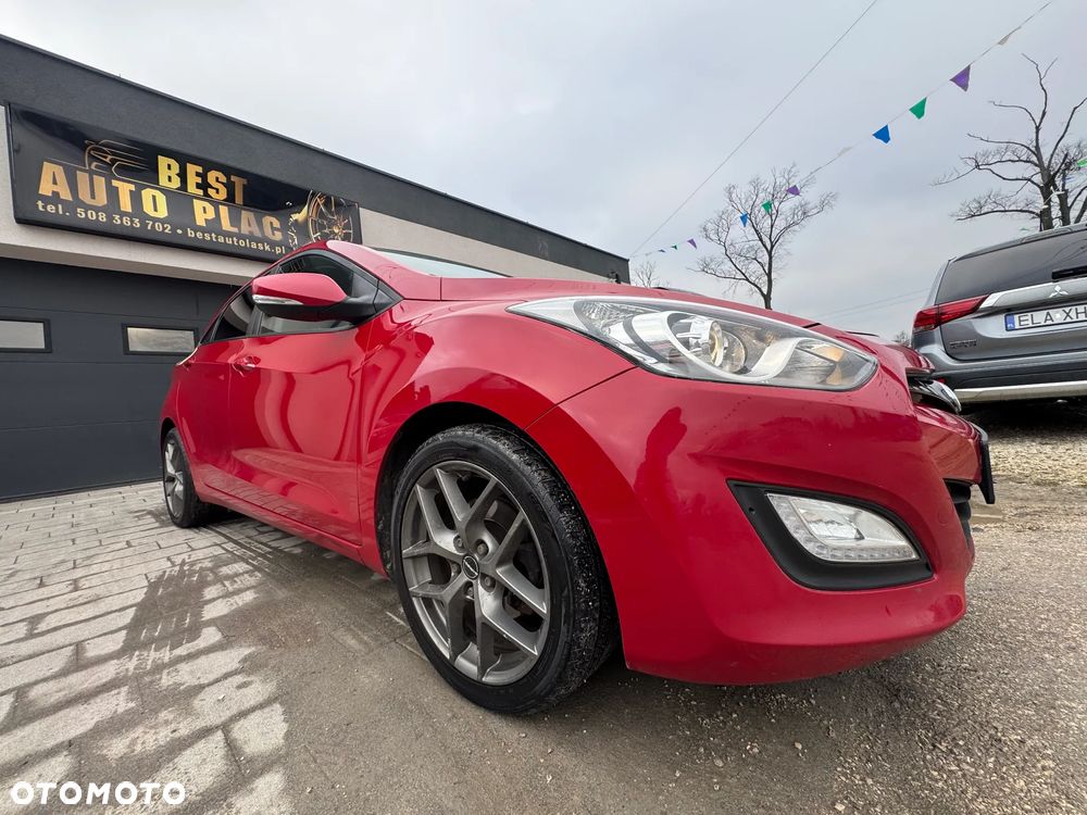 Hyundai i30 1.4 Comfort World Cup - 26