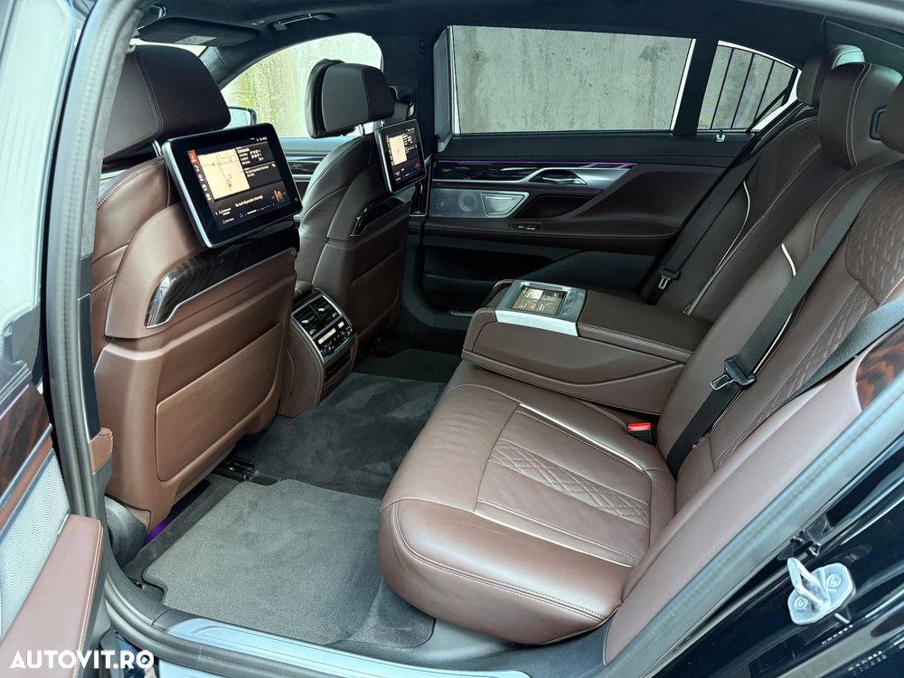 BMW Seria 7 740Ld xDrive MHEV - 15