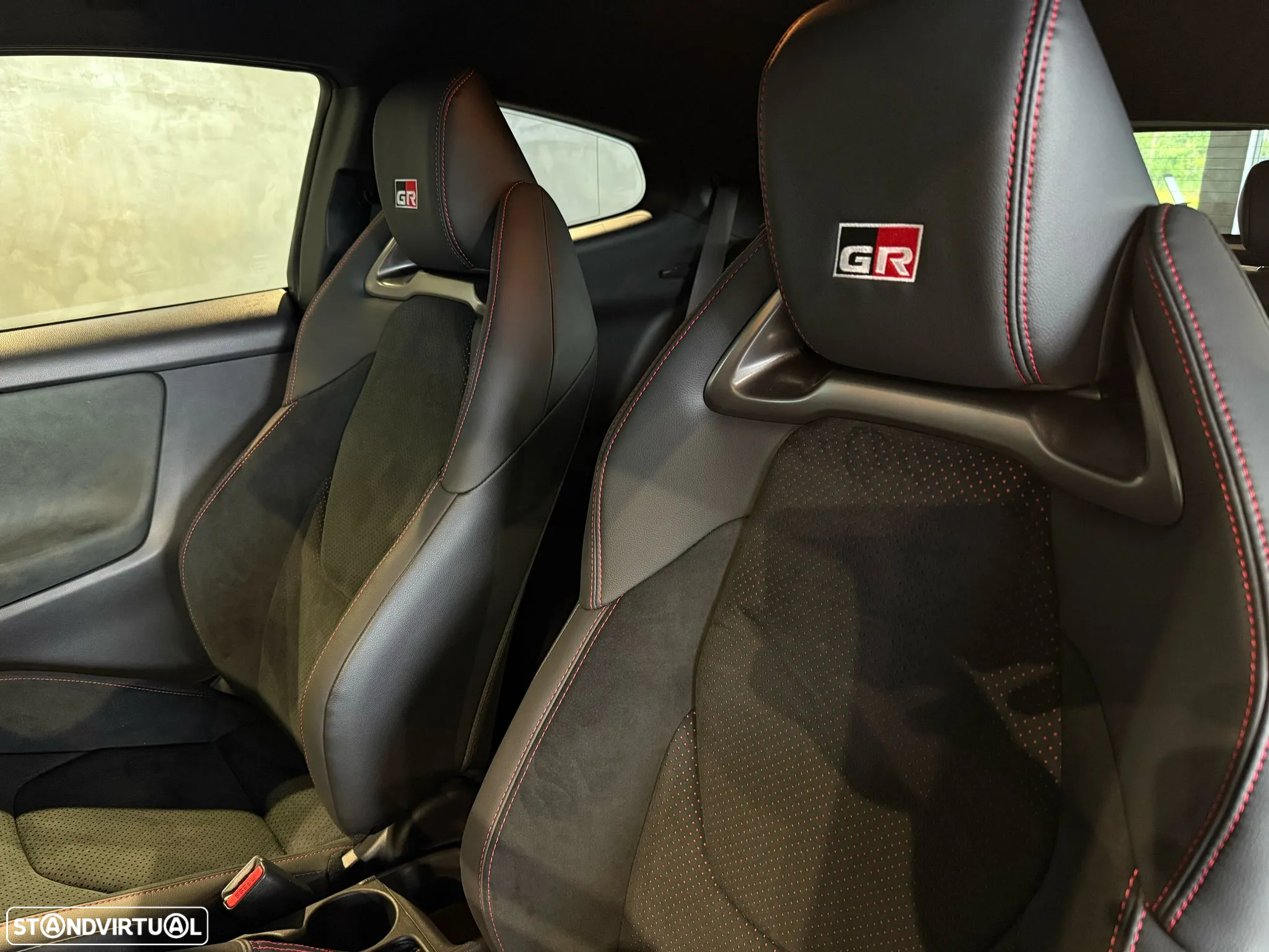 Toyota GR Yaris c/ High-Performance-Pack - 19