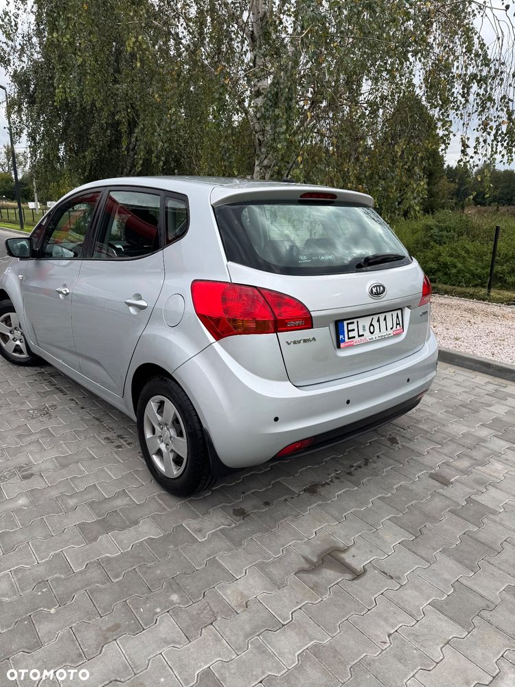 Kia Venga 1.4 CRDi L - 4