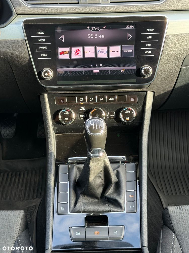 Skoda Superb 1.8 TSI Ambition - 10