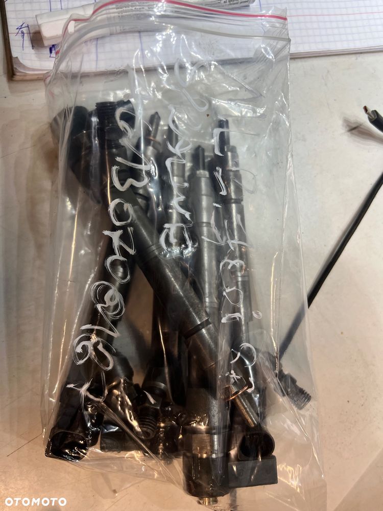 Wtryskiwacze paliwa Mercedes ml w163 2.7cdi sprawne - 2