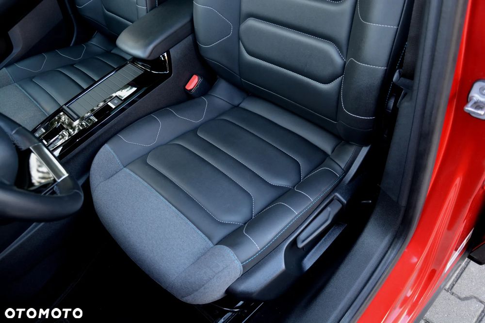 Citroën C4 BlueHDi 130 Stop&Start EAT8 SHINE - 5