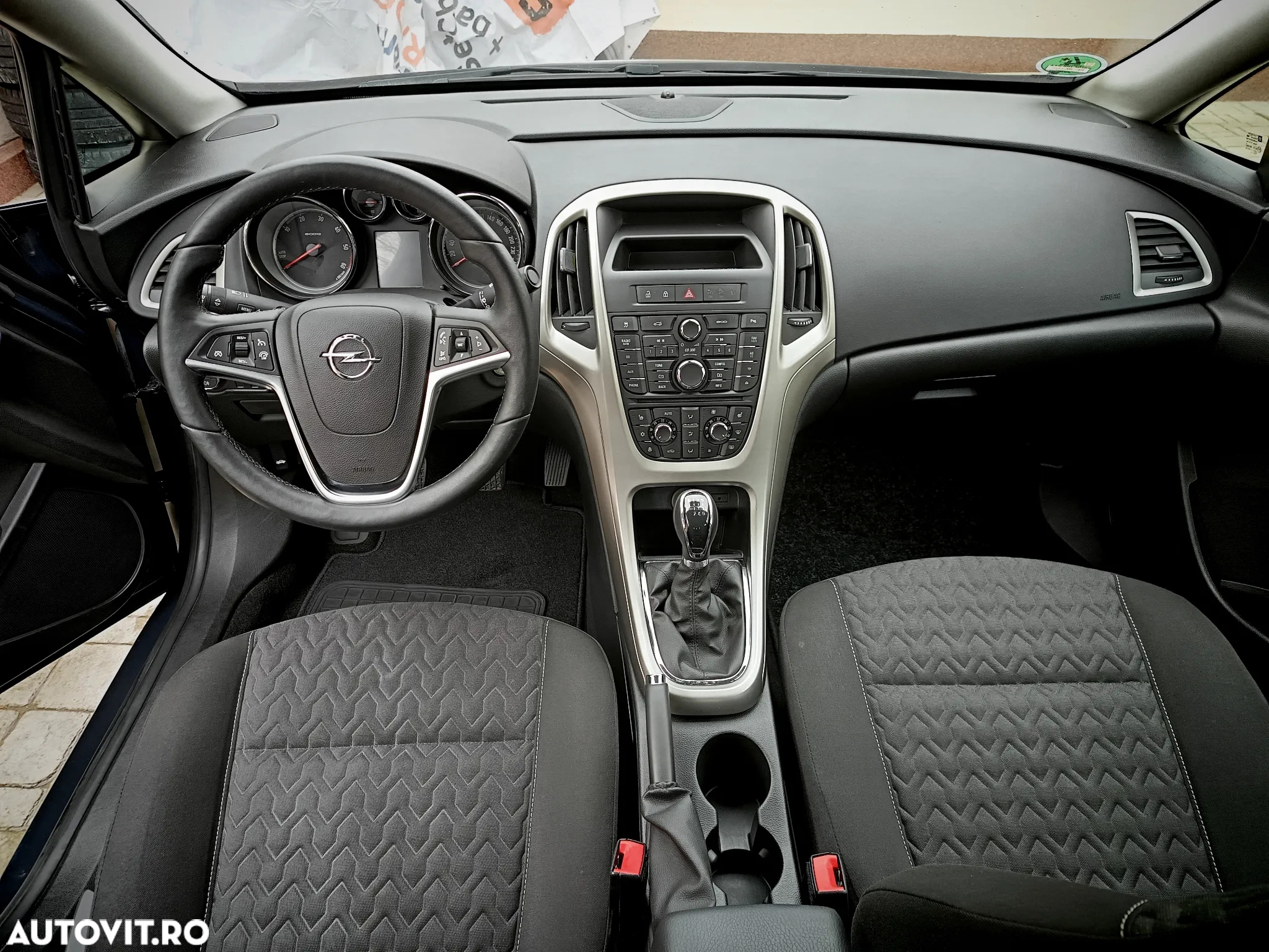 Opel Astra 1.7 CDTI DPF Active - 12