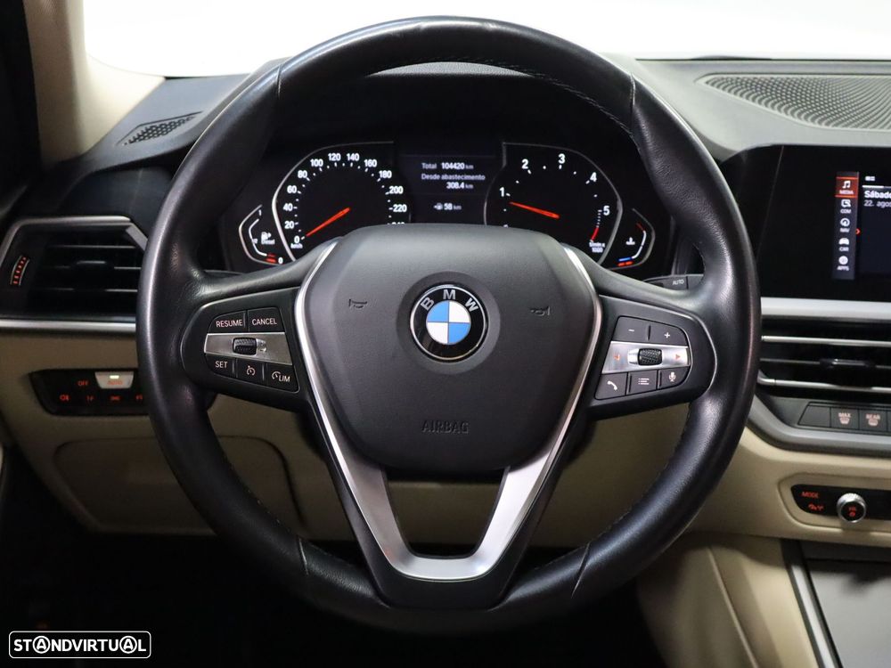 BMW 318 d Auto - 12