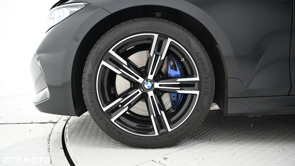 BMW Seria 3 320i Edition M Sport Shadow - 6