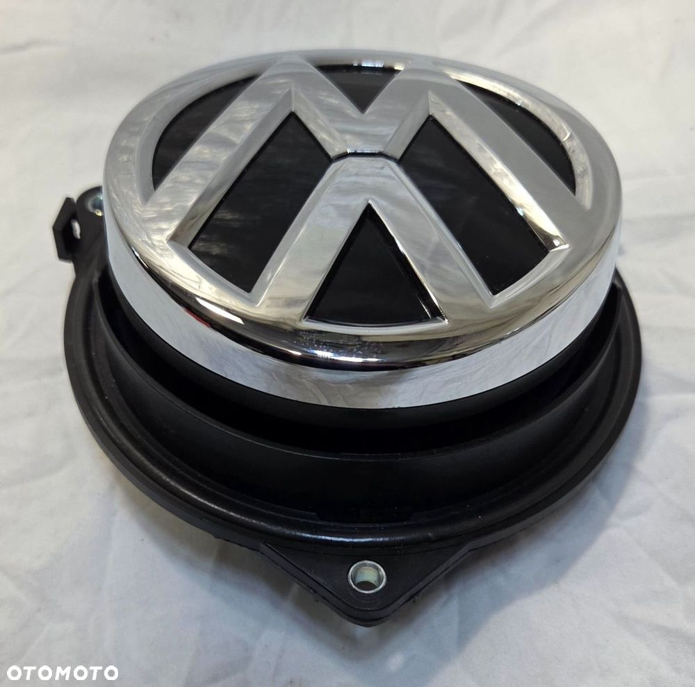 Logo Emblemat Znaczek VW Passat B8 3G0853601AJZA NOWY ORYGINAŁ - 2