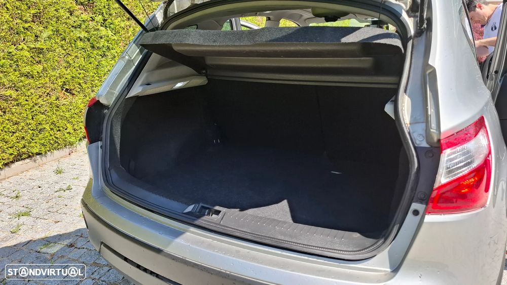 Nissan Qashqai 1.6 dCi Tekna Premium Pele S P.Preta - 8