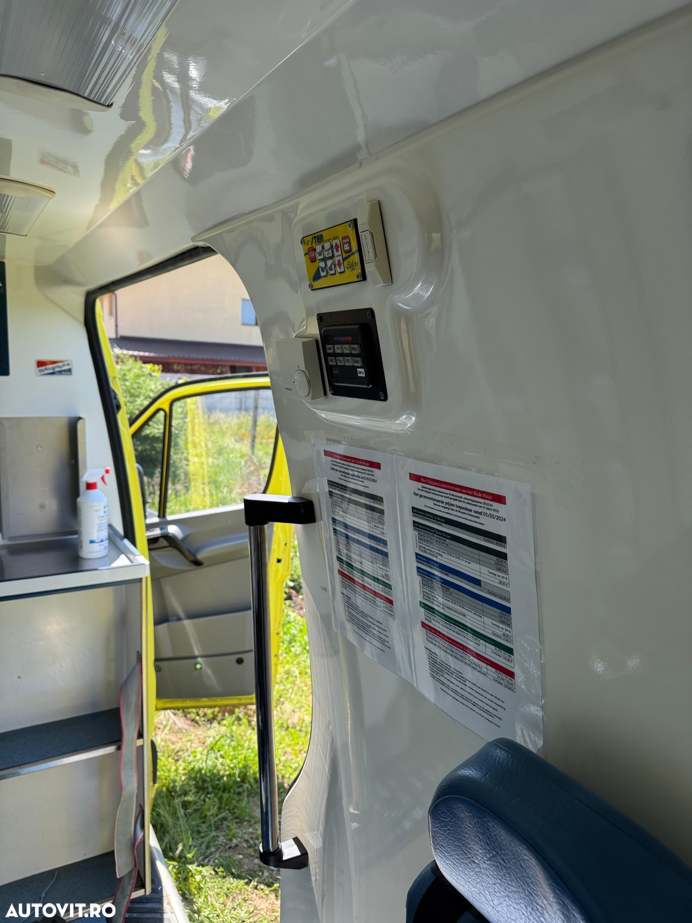 Mercedes-Benz Sprinter - 10