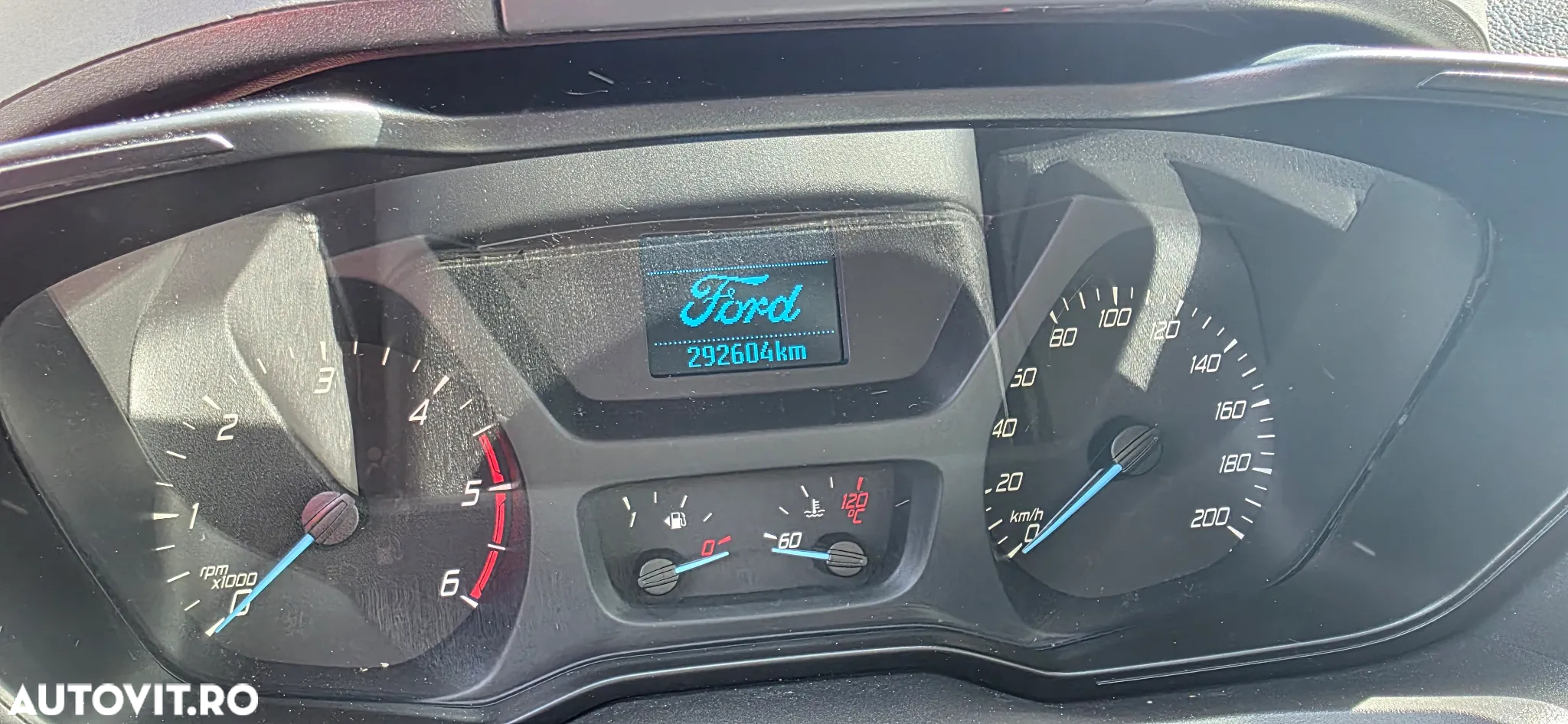 Ford Transit - 16