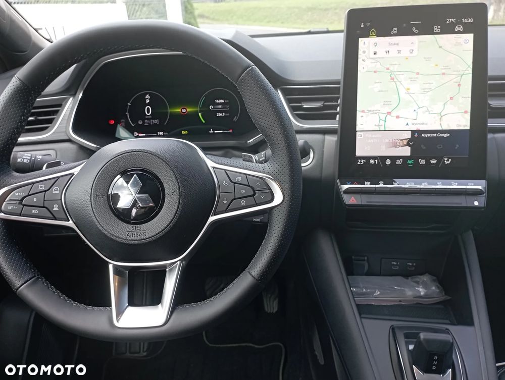 Mitsubishi ASX - 10
