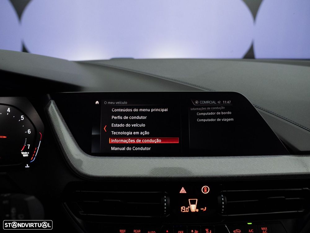 BMW 118 i Pack Desportivo M Auto - 35