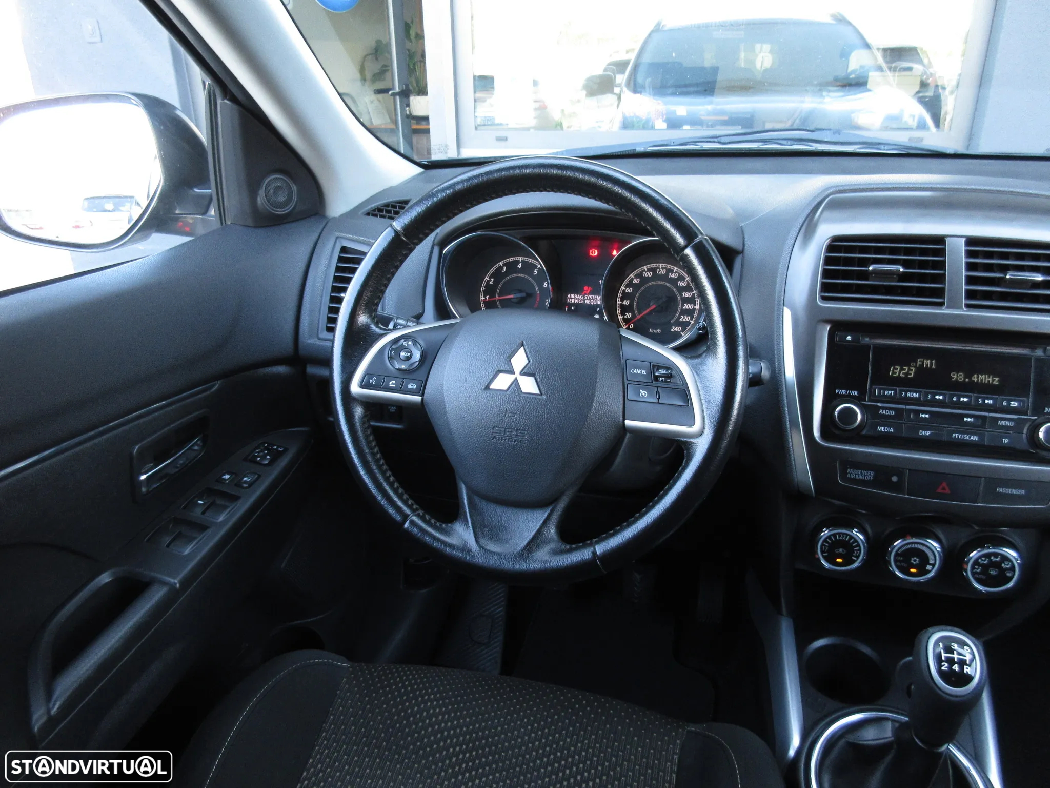 Mitsubishi ASX 1.6 Cross City - 32