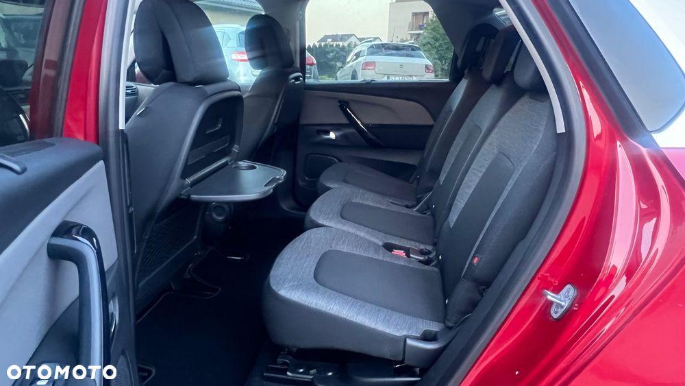 Citroën C4 Picasso PureTech 130 Stop&Start EAT6 SHINE - 24