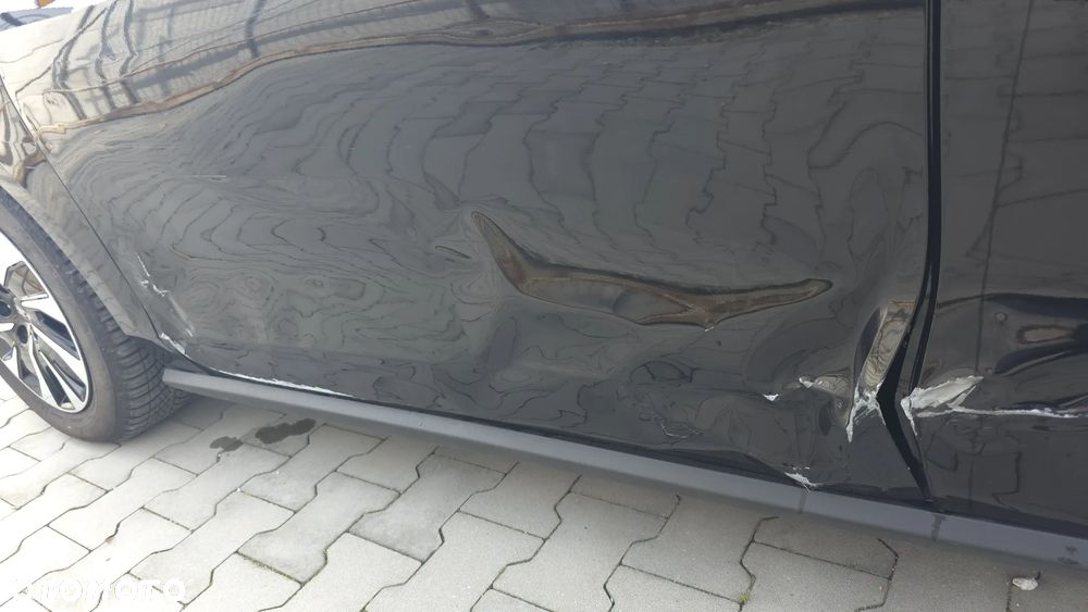 Ford Focus 1.0 EcoBoost Hybrid TITANIUM DESIGN - 16