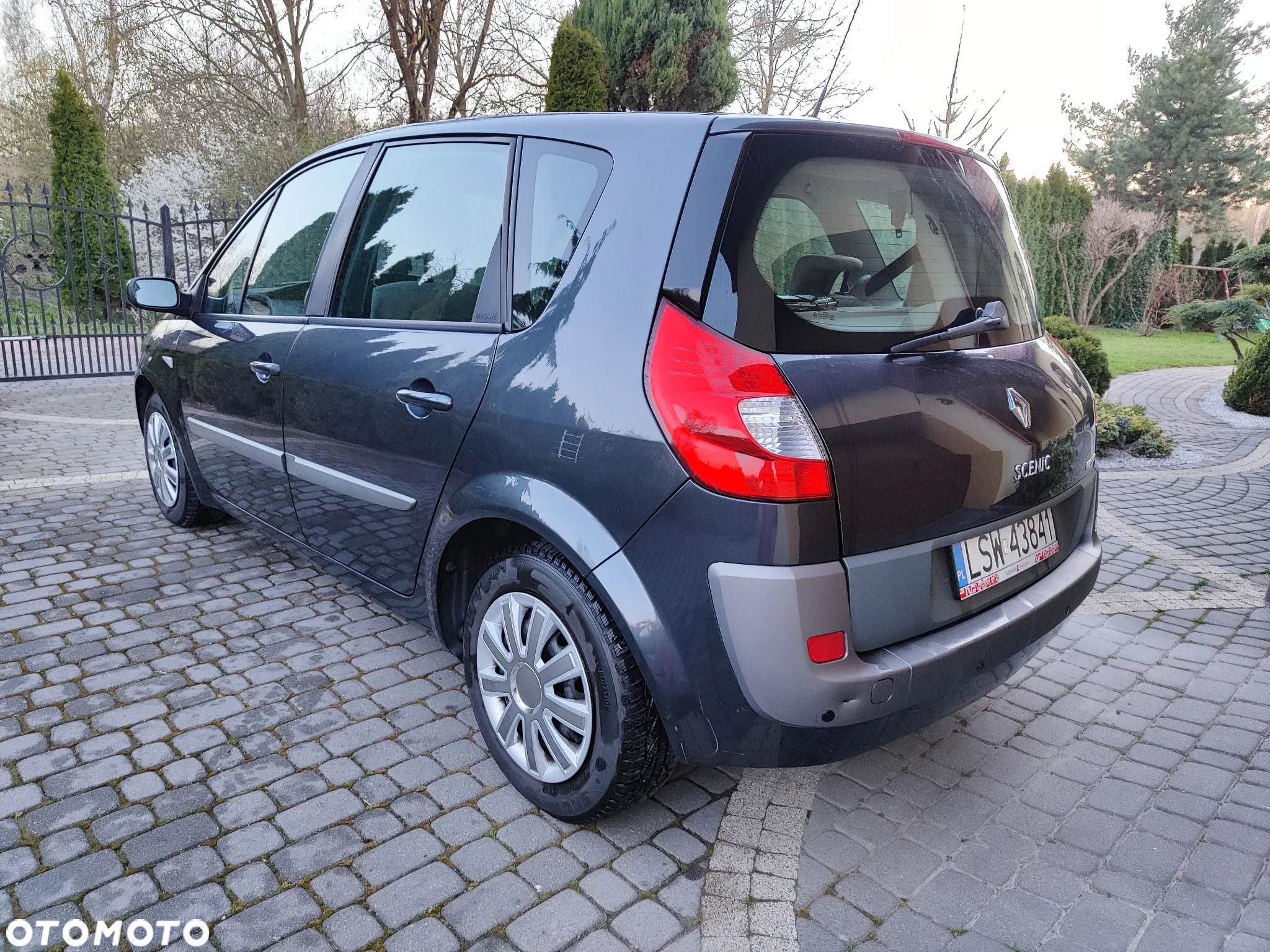 Renault Scenic 1.6 16V Expression - 3