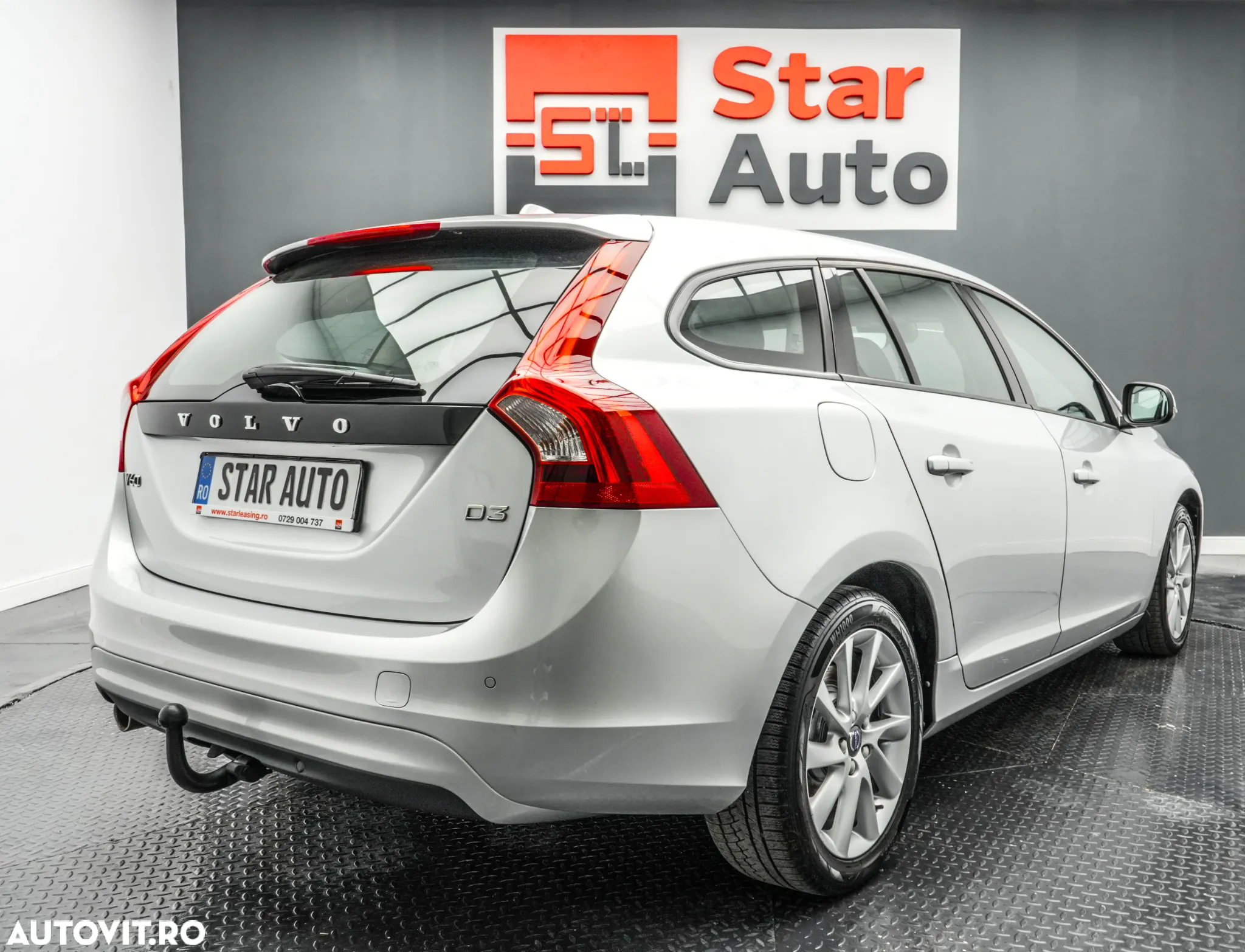 Volvo V60 D3 Summum - 6