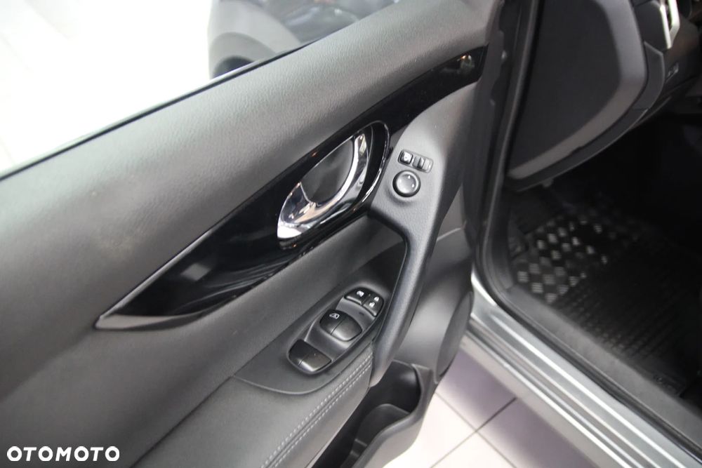 Nissan Qashqai 1.2 DIG-T Tekna - 11