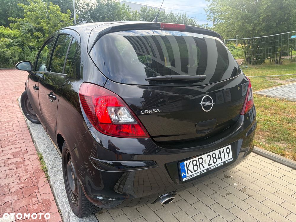 Opel Corsa 1.4 16V Color Edition - 12