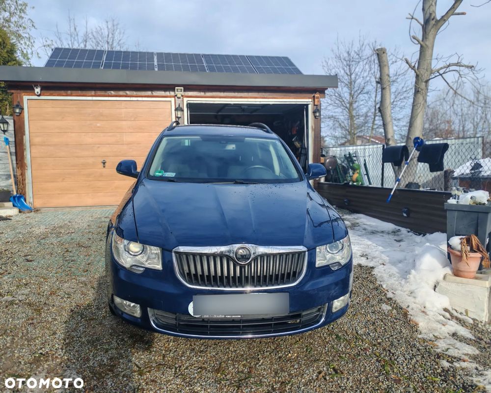 Skoda Superb 2.0 TDI 4x4 Family - 3