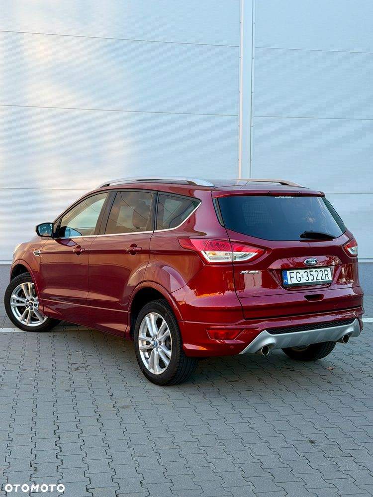 Ford Kuga 2.0 TDCi 4x4 Titanium - 10