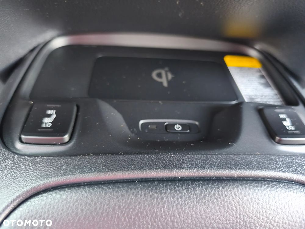 Toyota Corolla 1.2 Turbo Team Deutschland - 19