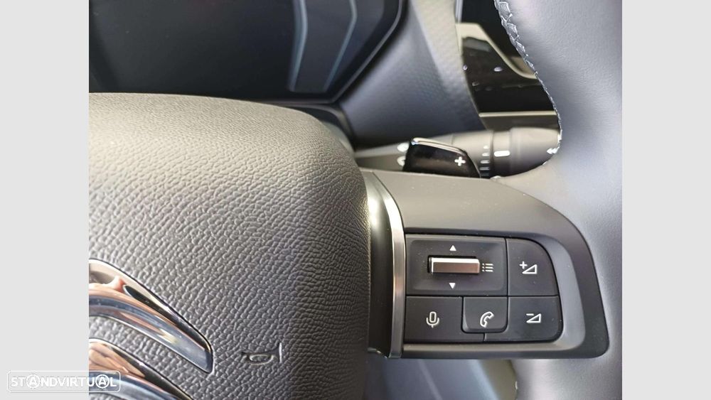 Citroën C5 X 1.2 Hybrid You e-DSC6 - 19