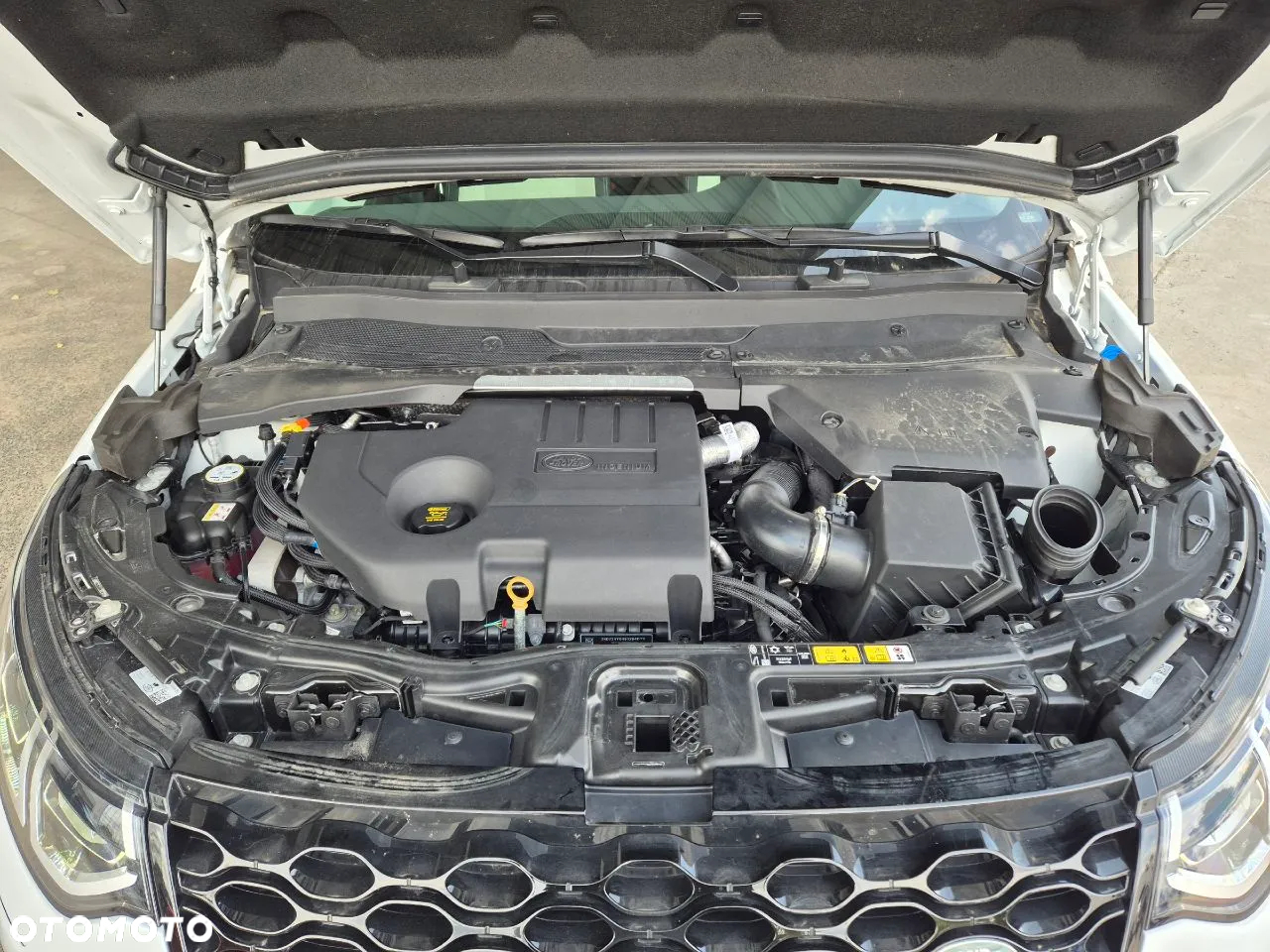 Land Rover Discovery Sport D200 - 9
