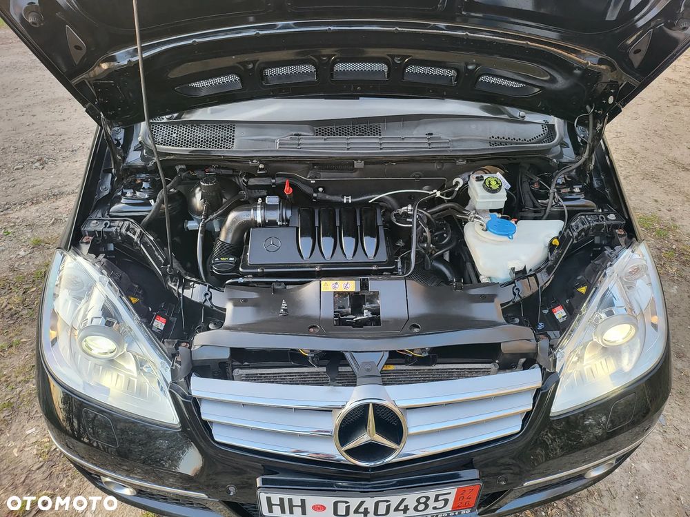 Mercedes-Benz Klasa A 180 CDI Avantgarde Edition 10 - 32