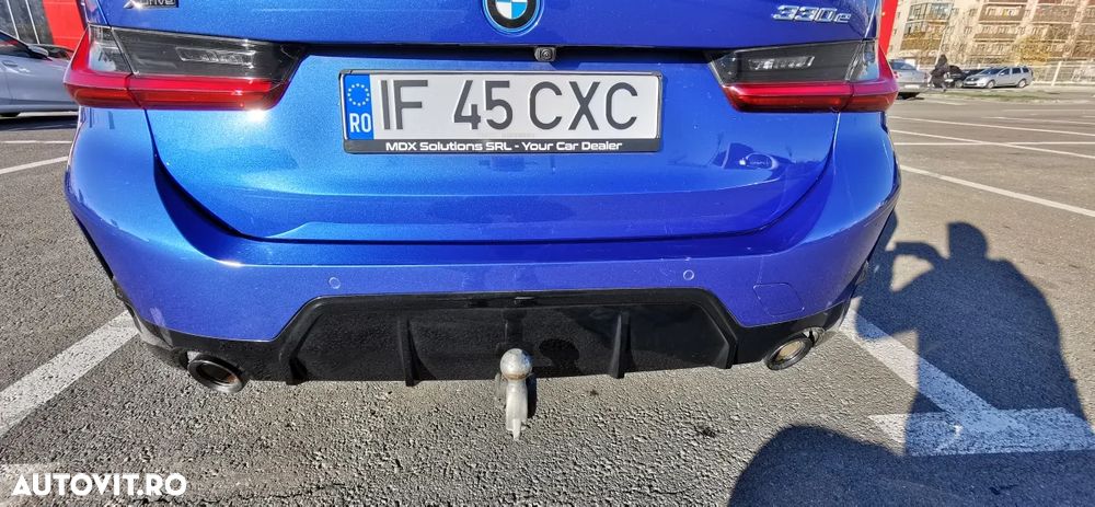 BMW Seria 3 330e Touring xDrive Aut. Sport Line - 11