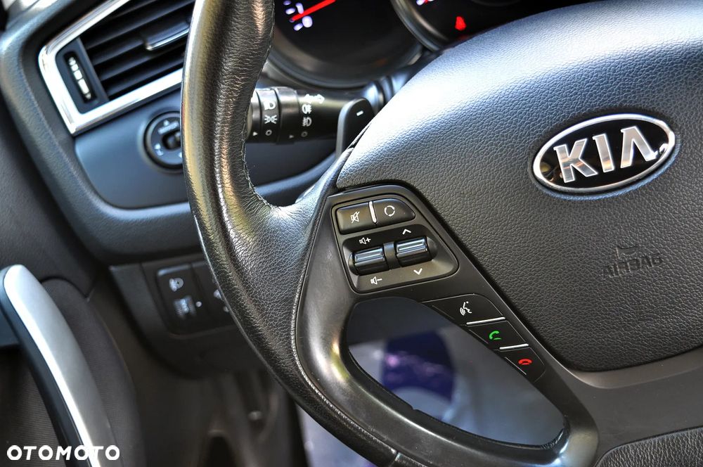 Kia Ceed 1.6 GDI M DCT - 21