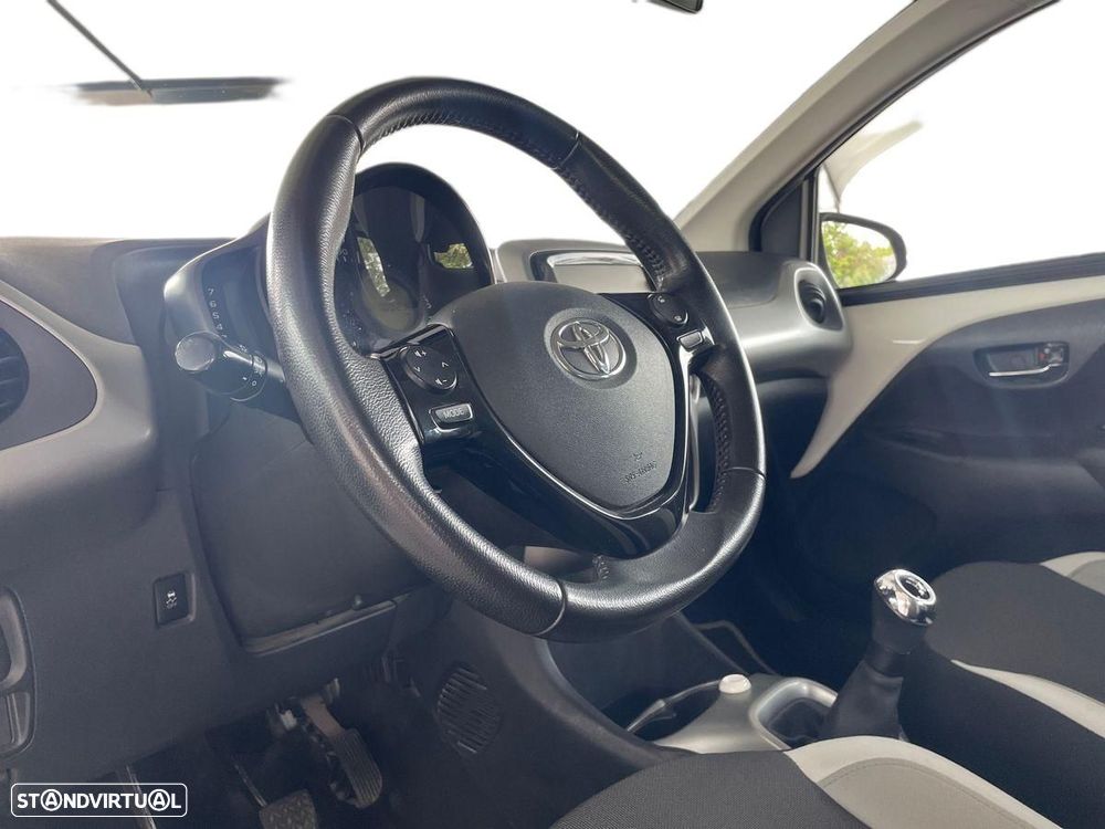 Toyota Aygo 1.0 X-Play+AC+X-Touch - 13