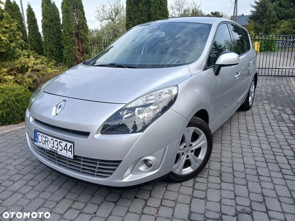 Renault Scenic - 1