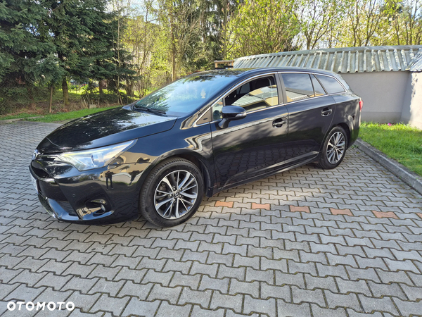 Toyota Avensis Touring Sports 1.8 Edition S+