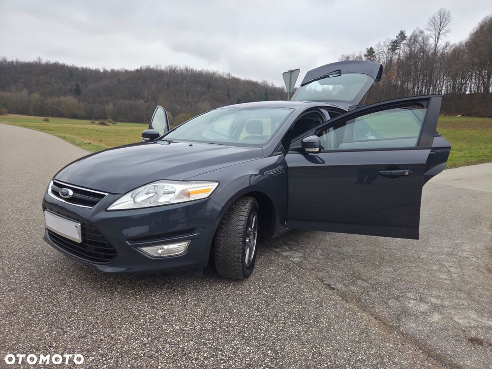 Ford Mondeo 1.6 T Ambiente - 23