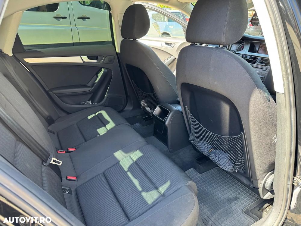 Audi A4 Avant 2.0 TDI Multitronic - 9