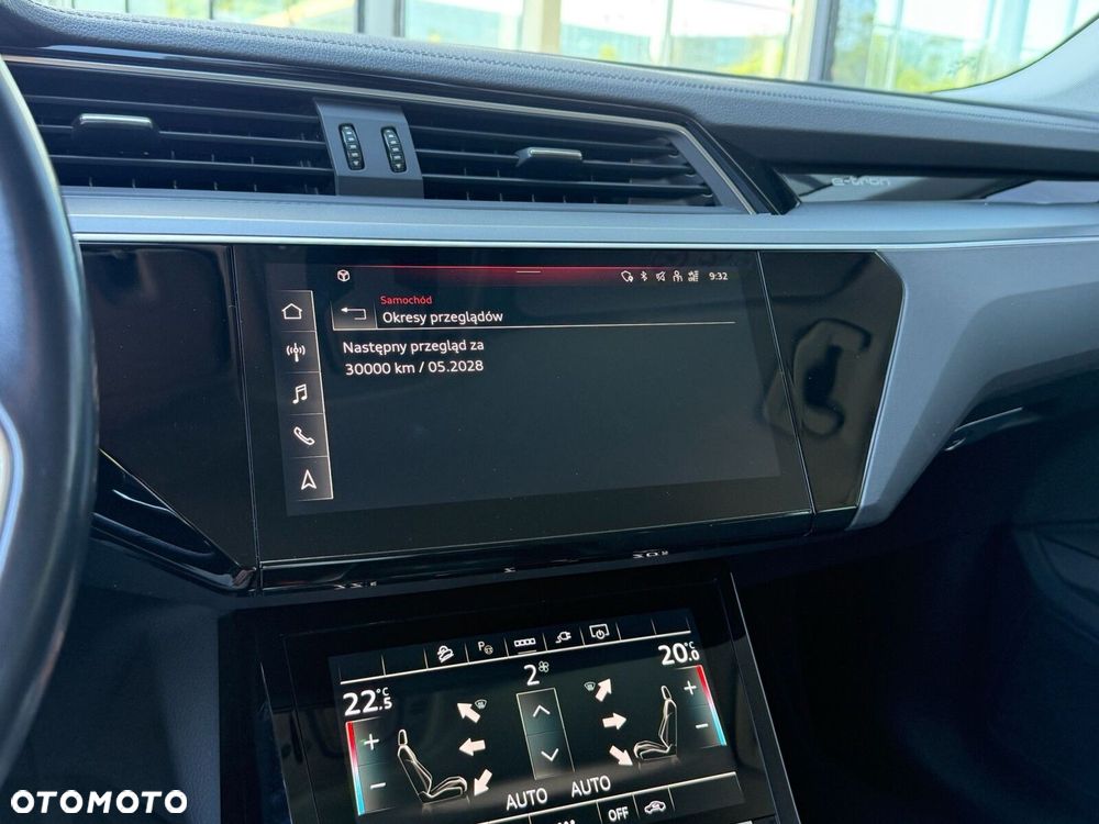 Audi e-tron - 28
