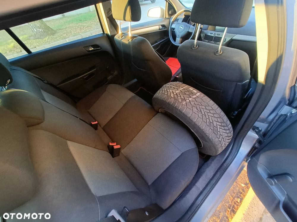 Opel Astra 1.8 - 9