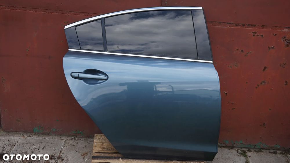 Mazda 6 GJ sedan drzwi prawe tylne tyl kolor 42B oryginal - 1