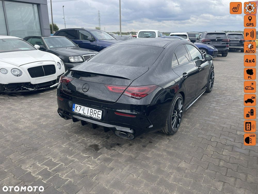 Mercedes-Benz CLA - 1