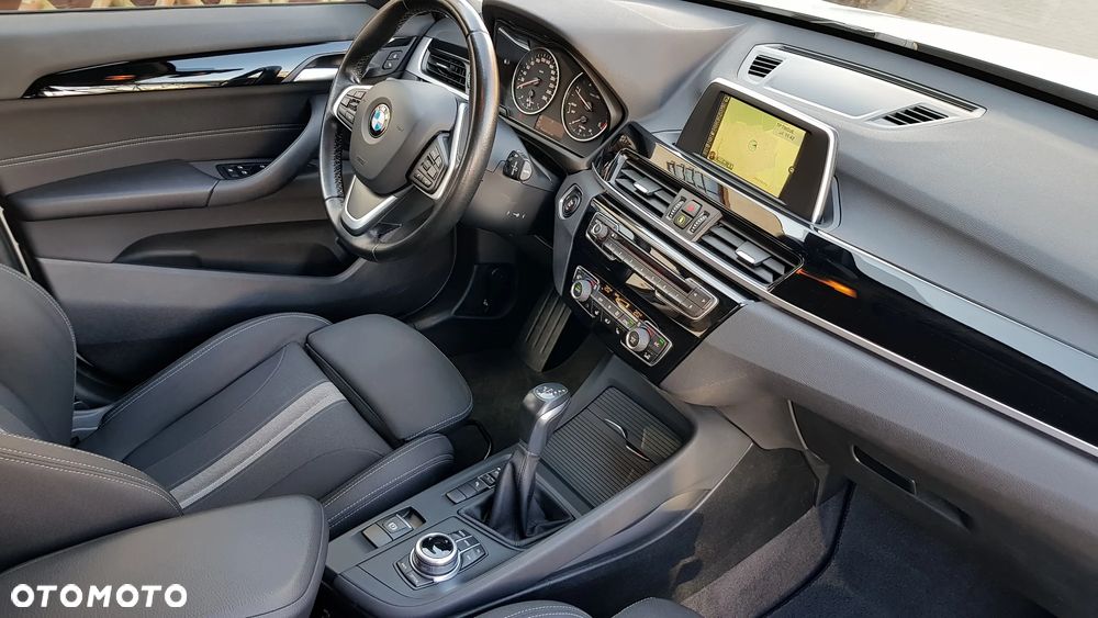 BMW X1 sDrive18d Advantage sport - 10