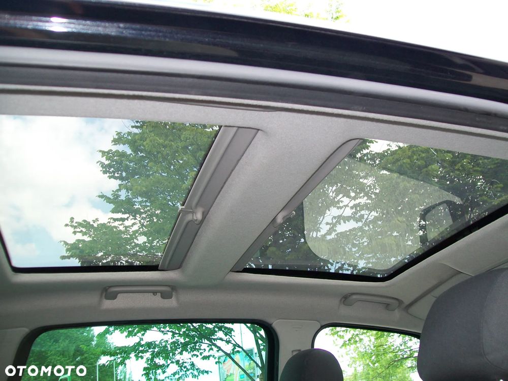 Ford S-Max 2.0 TDCi DPF Trend - 18