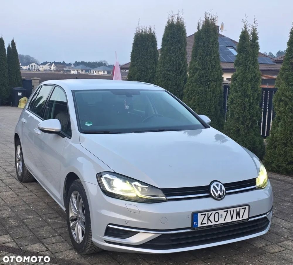 Volkswagen Golf 1.6 TDI BMT Comfortline - 1