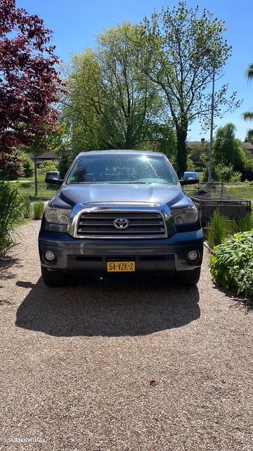 Toyota Hilux 4x4 Cabine Dupla DPF Auto Executive - 3
