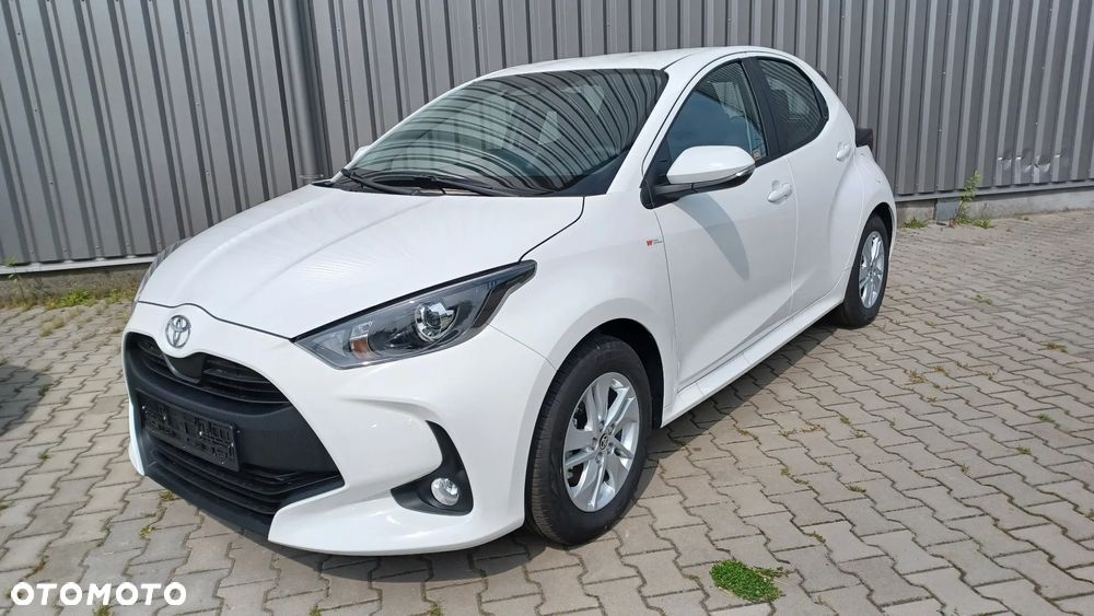 Toyota Yaris - 1