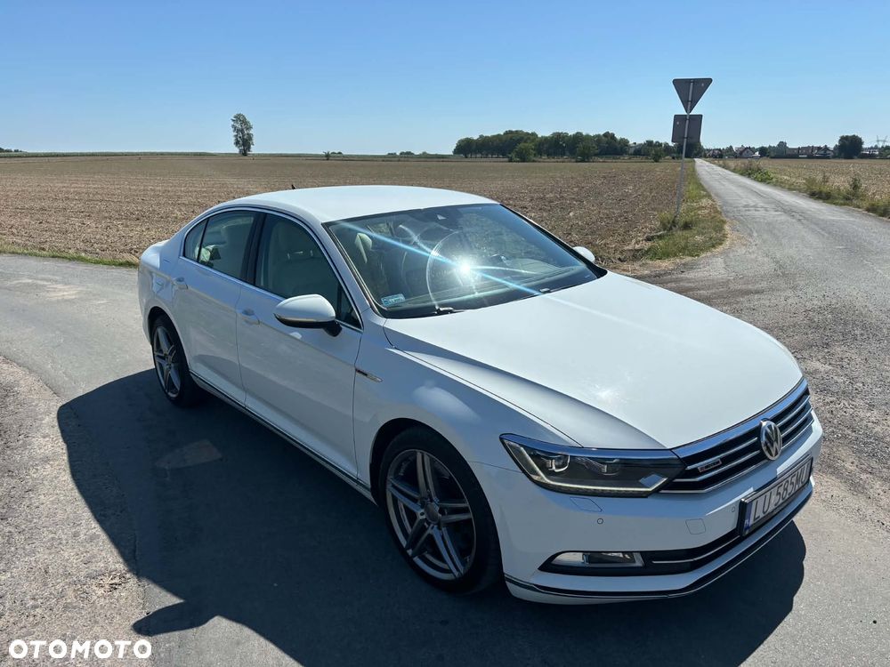 Volkswagen Passat 2016 photo 2