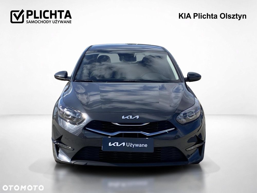 Kia Ceed - 8